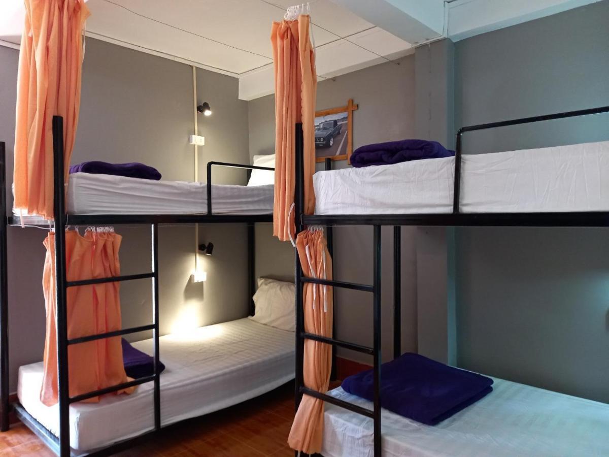 Riverside Garden Hostel วังเวียง ภายนอก รูปภาพ