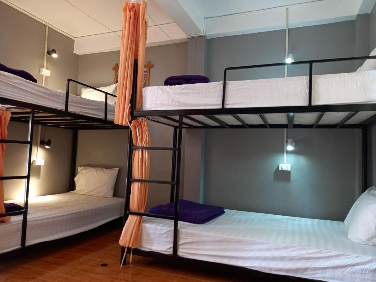Riverside Garden Hostel วังเวียง ภายนอก รูปภาพ