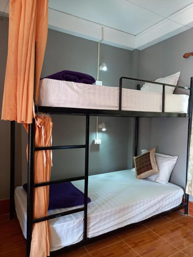 Riverside Garden Hostel วังเวียง ภายนอก รูปภาพ